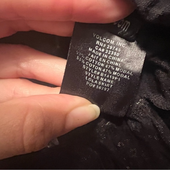 Vintage Volcom floral tiered ruffled mini skirt Floral Ruffle SizeM - Picture 7 of 7